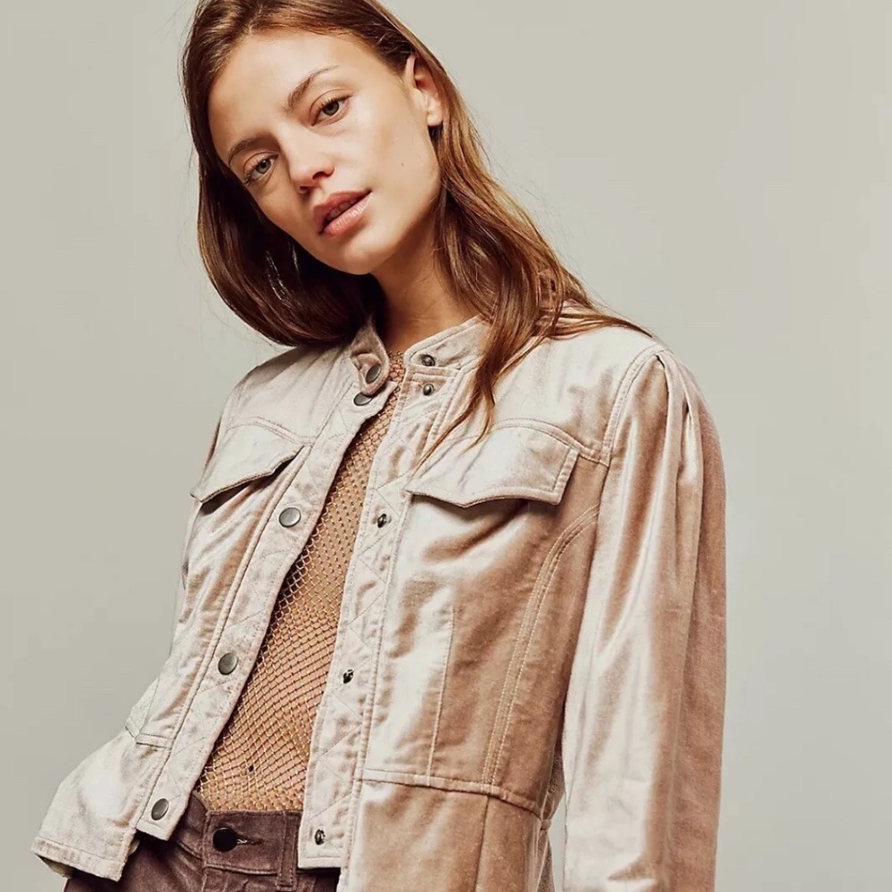 Free People Champagne Ballet Racer Ruffle Crop Fitted Button Velvet Jacket NEW L